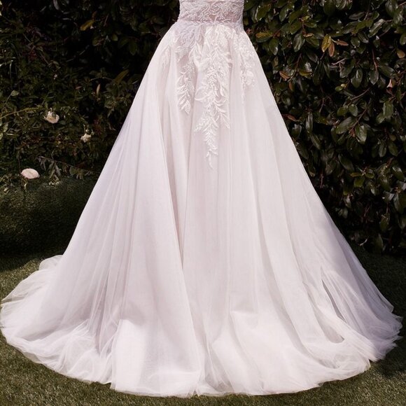 wedding dress,bridal gown - Picture 4 of 8